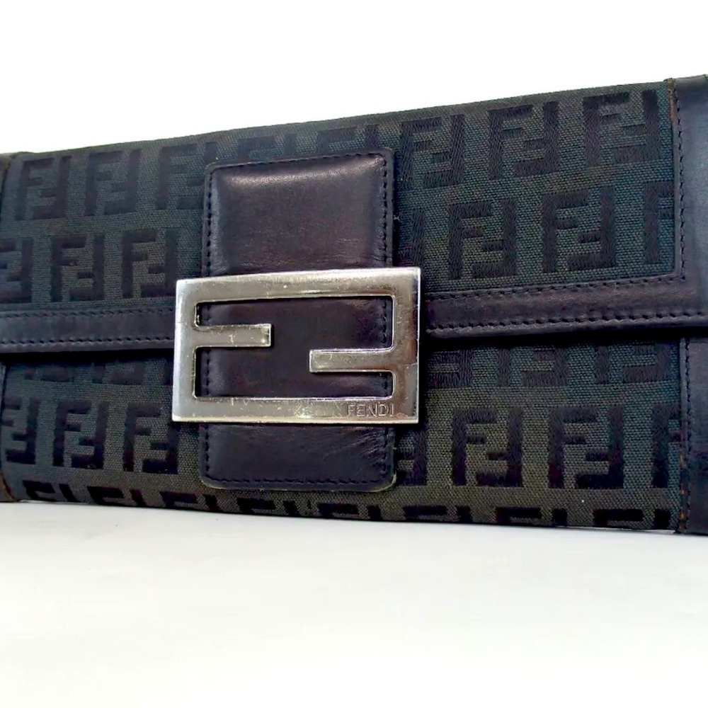 ☄️Vintage Throw-Back FENDI Zucca Leather & FF Fabric Long Wallet